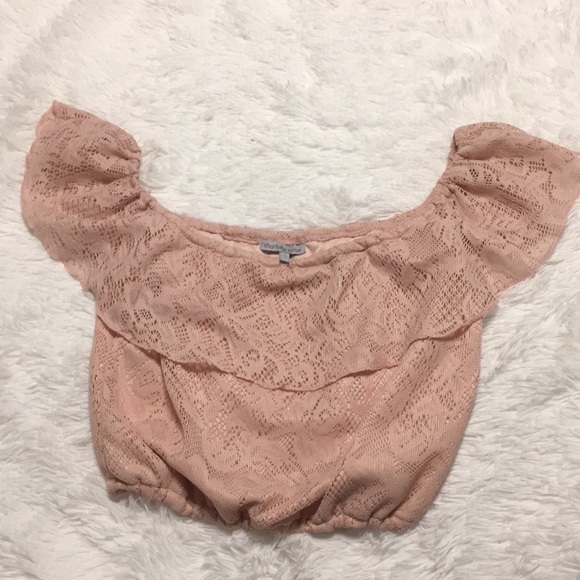 Charlotte Russe Tops - Cute summer crop top!